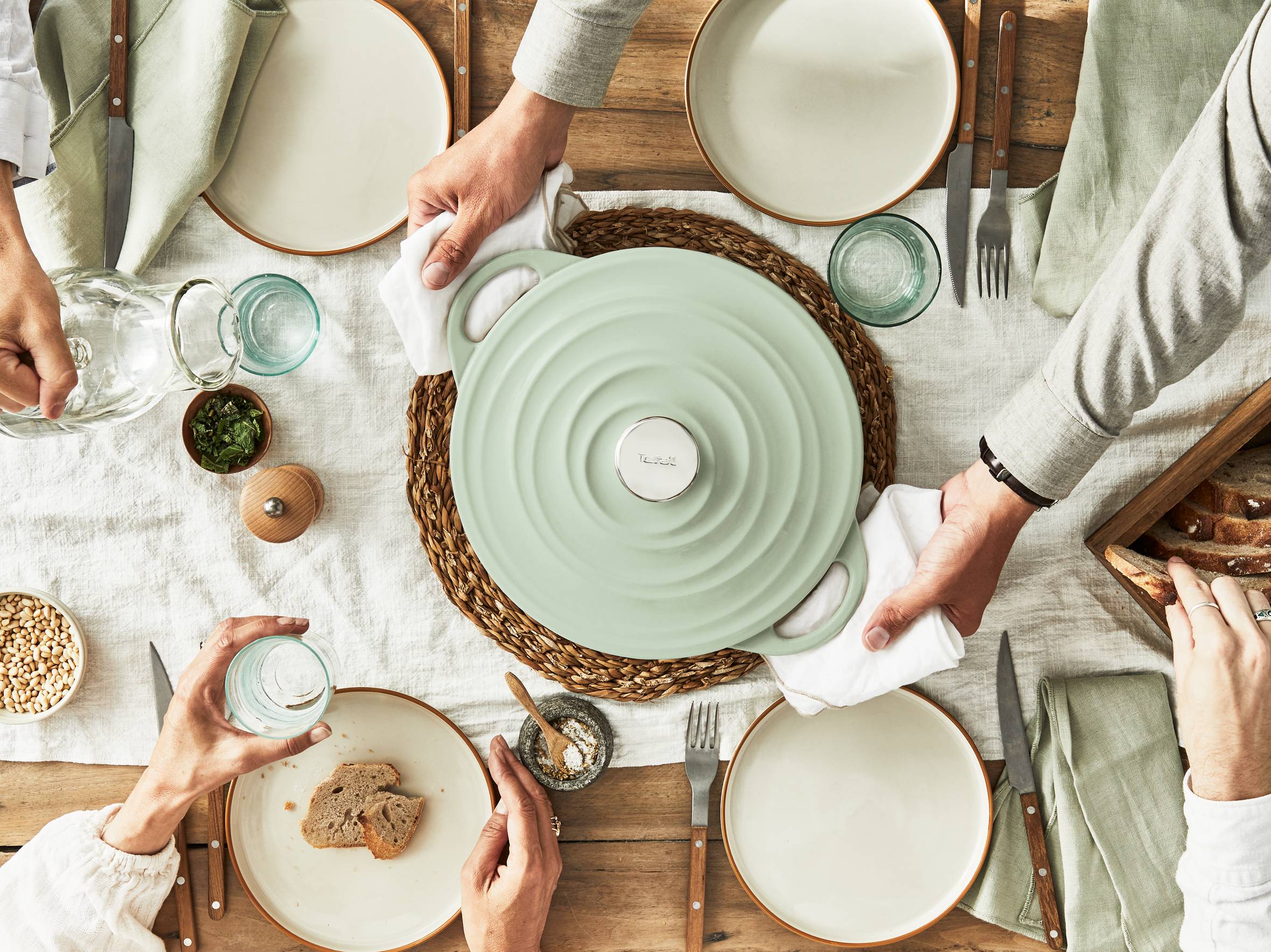 Lov Gusseisen Servierpfanne 28cm hellgrün E25872