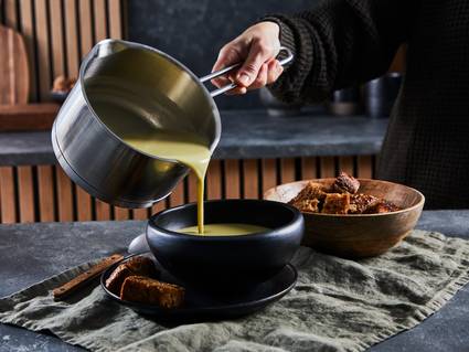 TG. 16 cm) Tefal H8522235 Casseruola Nordica, 16 cm, 18/10 Steel TG. 16 cm) Tefal H8522235 Casseruola Nordica, 16 cm, 18/10 Steel