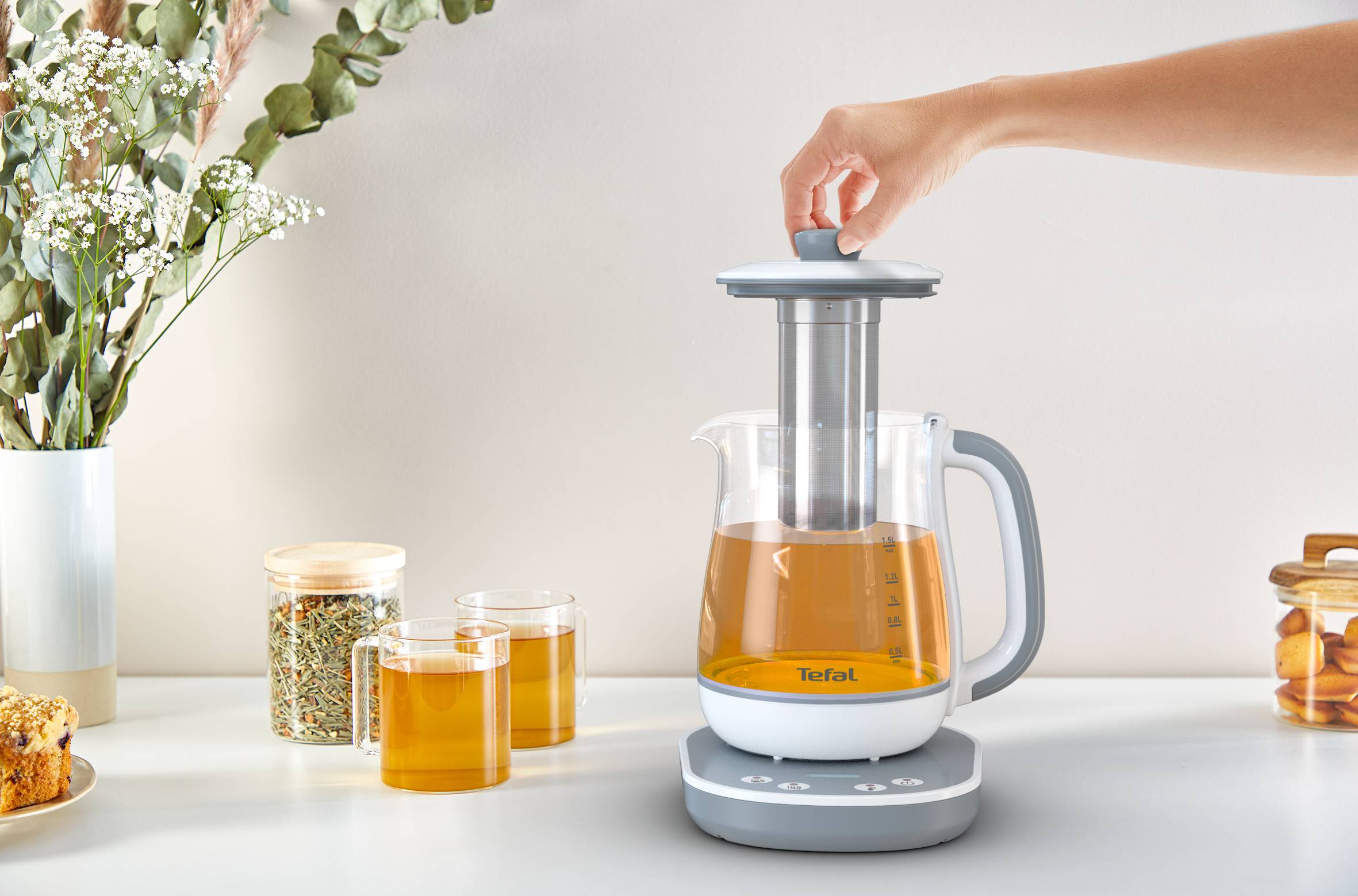 Tastea Tea Maker BJ551B