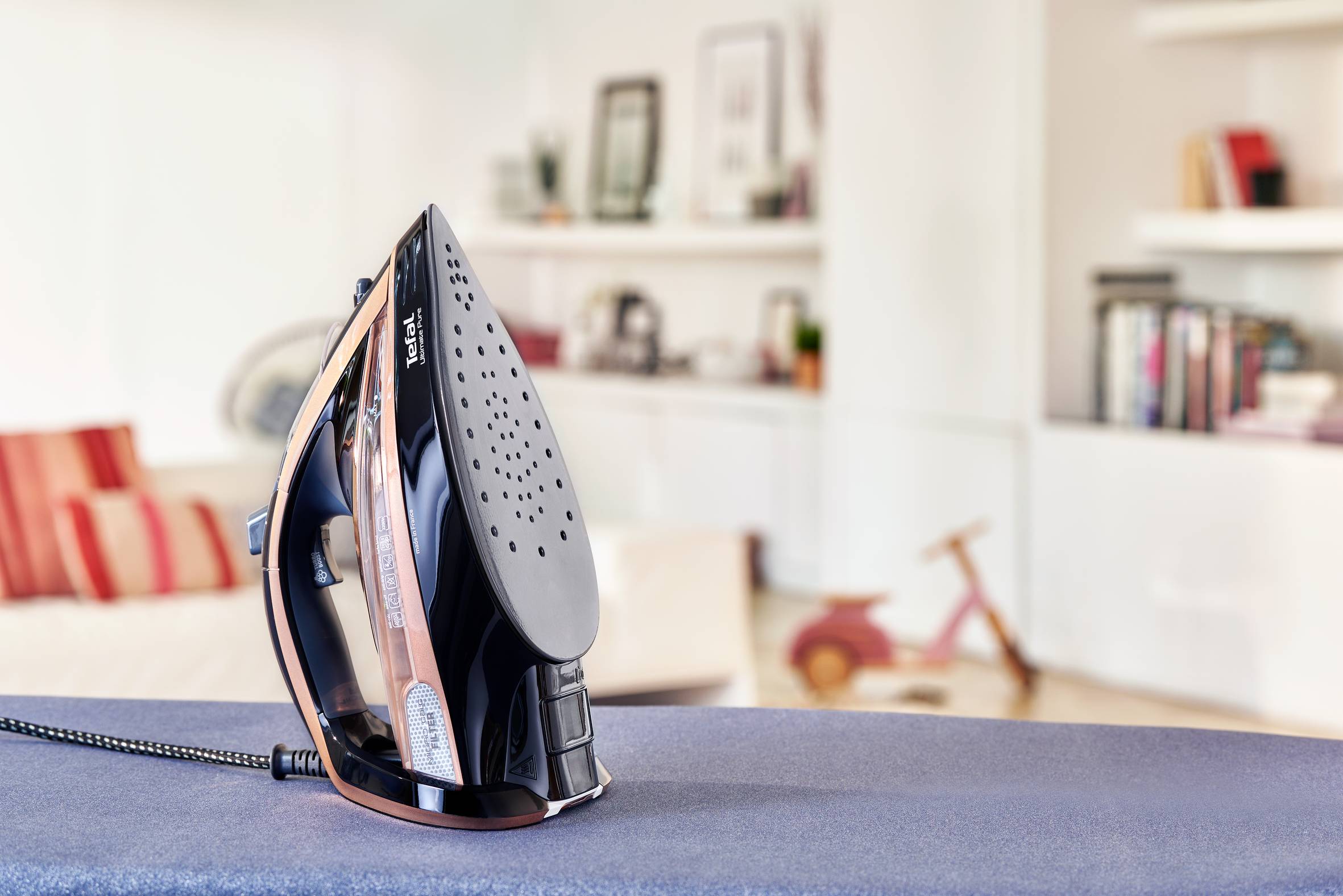 Ultimate Pure Dampfbügeleisen FV9847