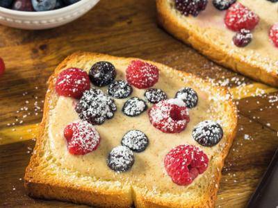 Brioche-Toast mit griechischem Joghurt und roten Früchten - Rezepte Easy Fry Max | Tefal