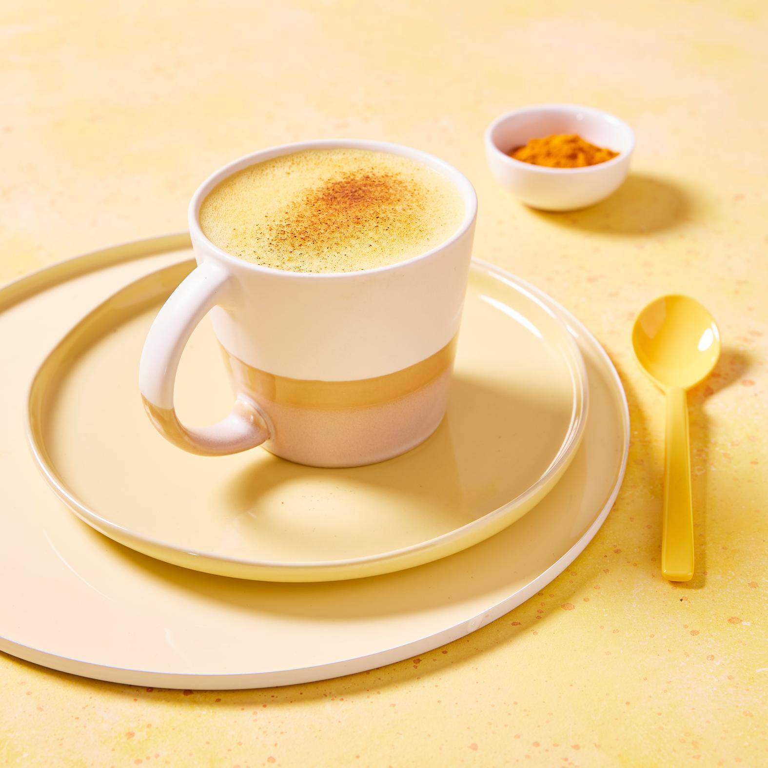 Goldener Latte mit selbstgemachter Hafermilch - Rezepte Perfectmix + | Tefal