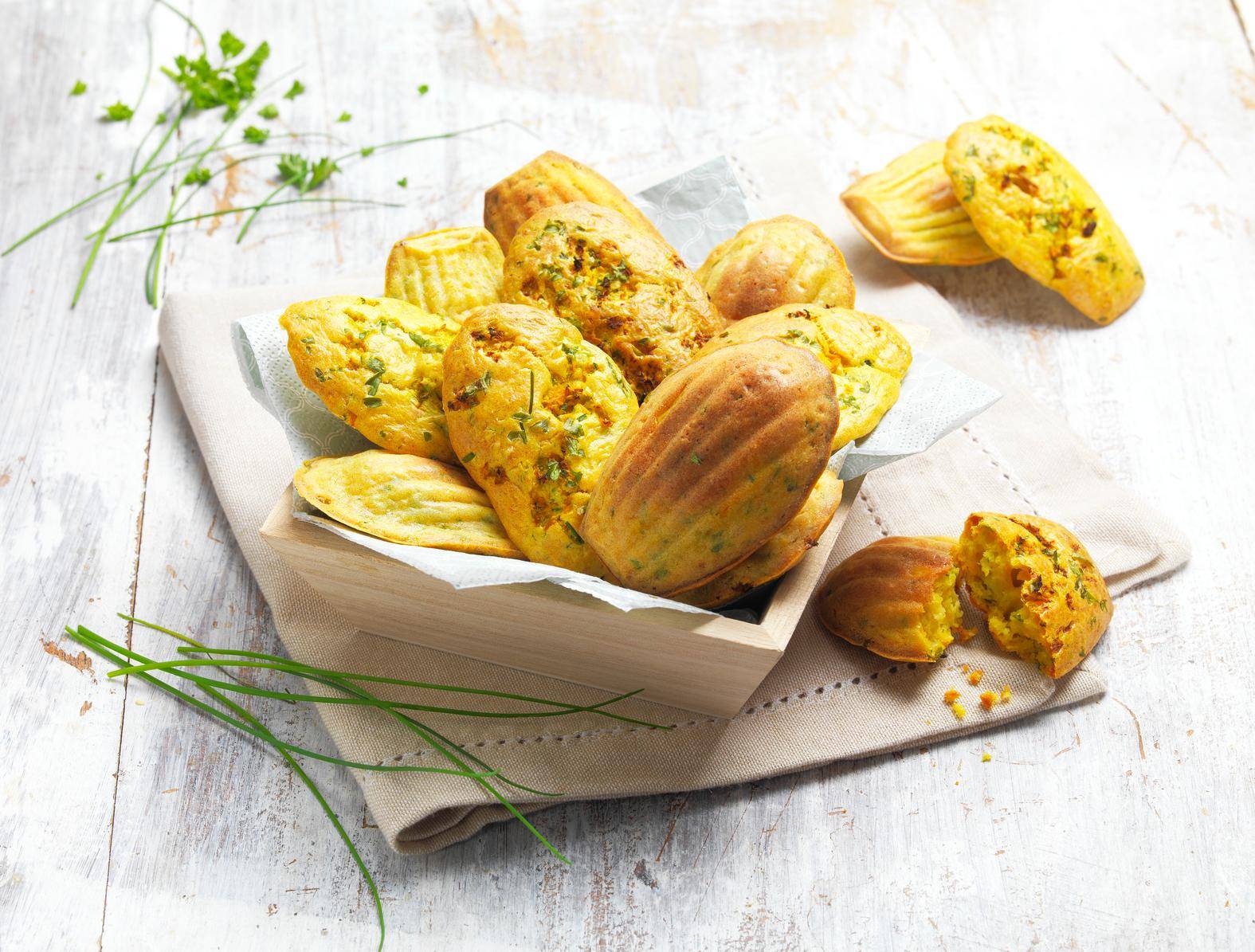 Maismehl-Mini-Madeleines mit Jalapeños - Rezepte Snack Collection MECHANICAL | Tefal