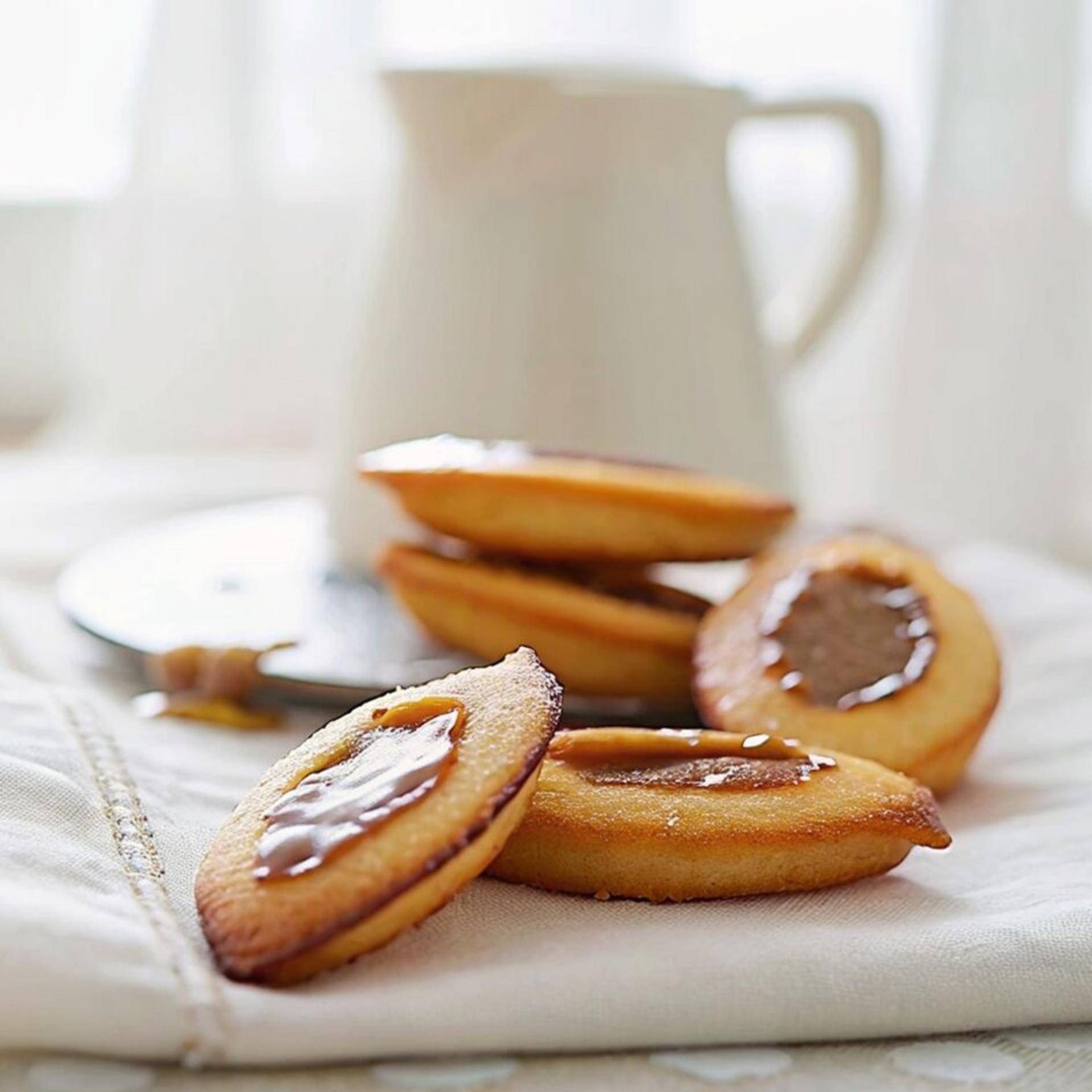 Schokoladen-Bootförmige Mini Kuchen - Rezepte BAKE PARTNER | Tefal