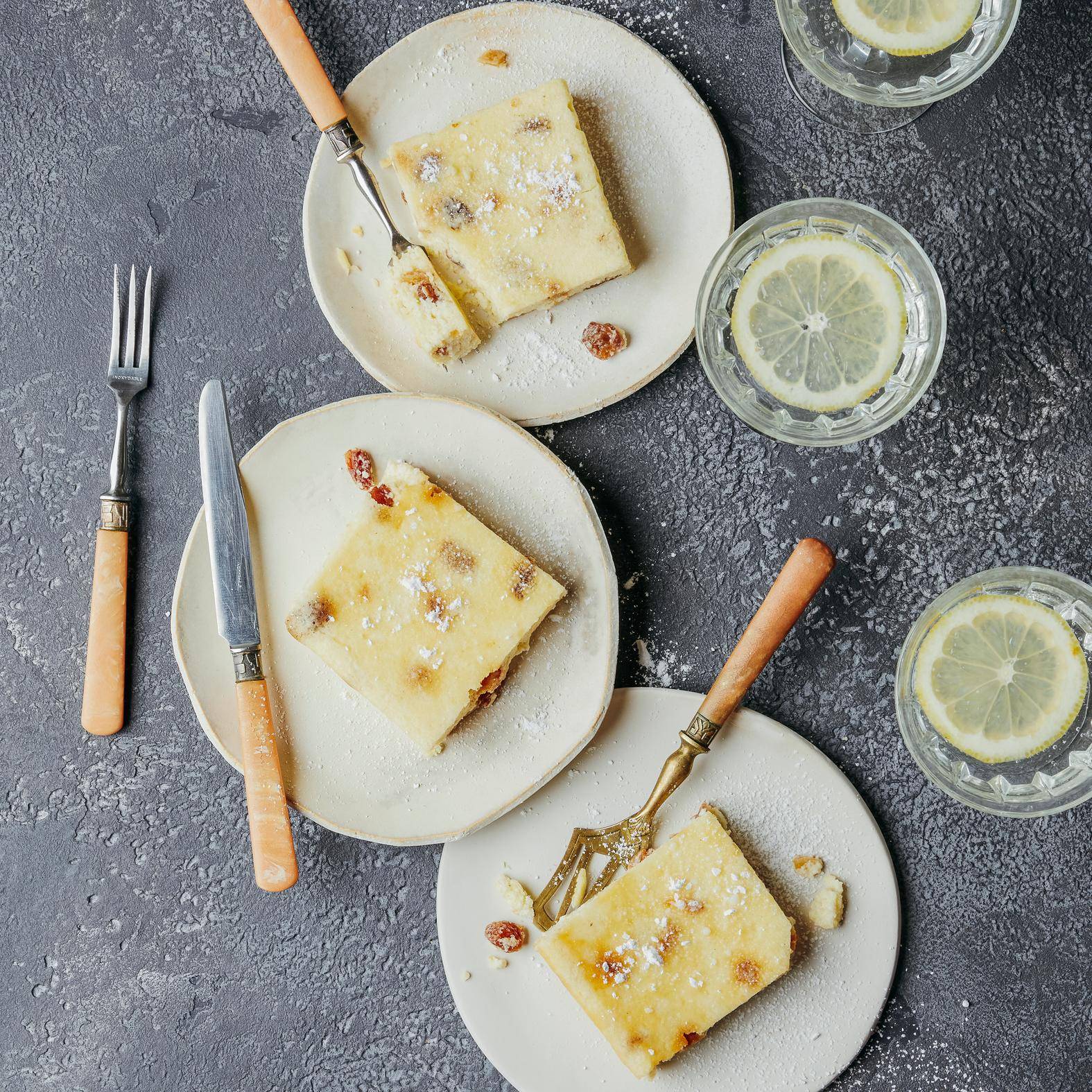 Russischer Käsekuchen mit Trockenfrüchten - Rezepte OptiGrill 4in1 XL | Tefal