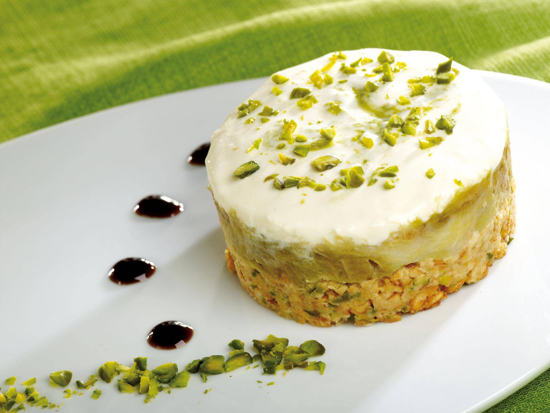 Joghurt-Kuchen mit Rhabarber und Pistazien - Rezepte Actifry Express 1kg | Tefal