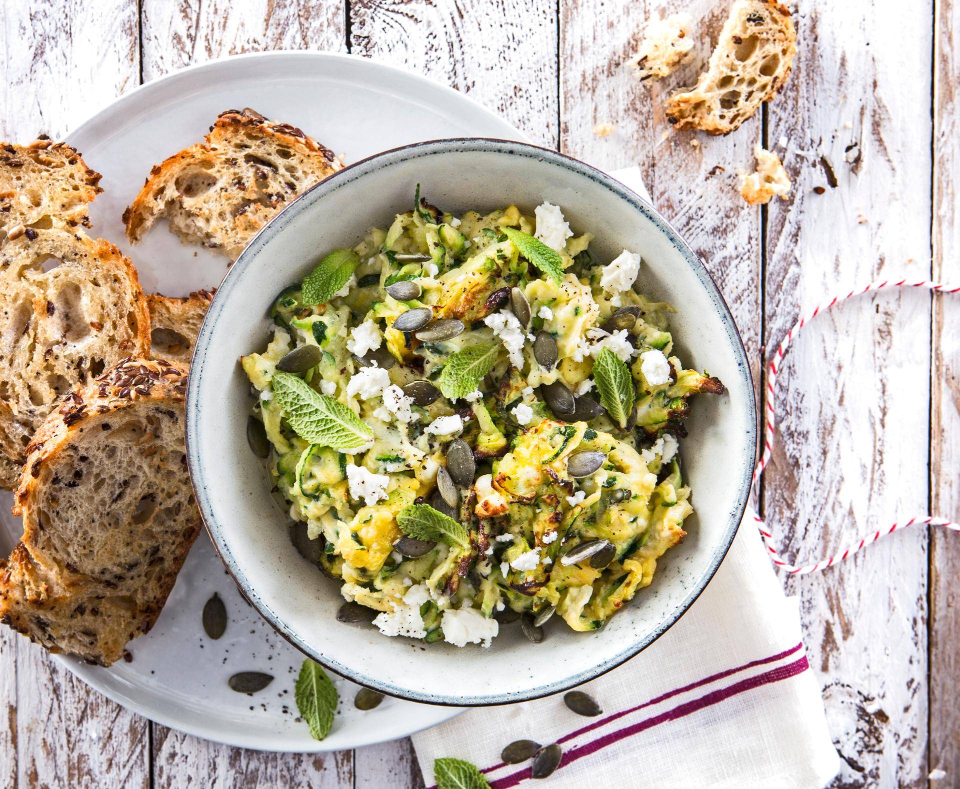 Zucchini-Minz-Aufstrich - Rezepte Actifry Original 1kg | Tefal