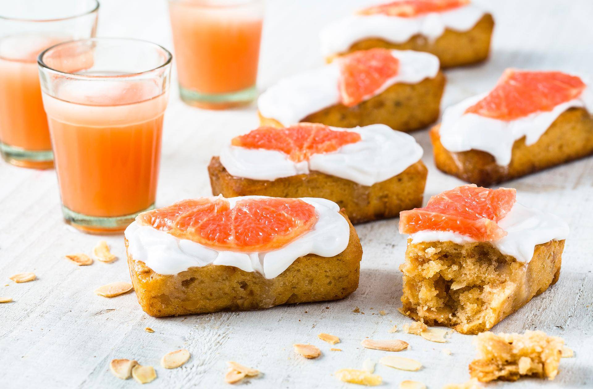 Kuchen mit Grapefruit und Mandelblättchen - Rezepte Cake Factory | Tefal