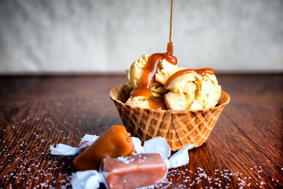 Vegan ice-cream with date caramel - Rezepte Blend up | Tefal