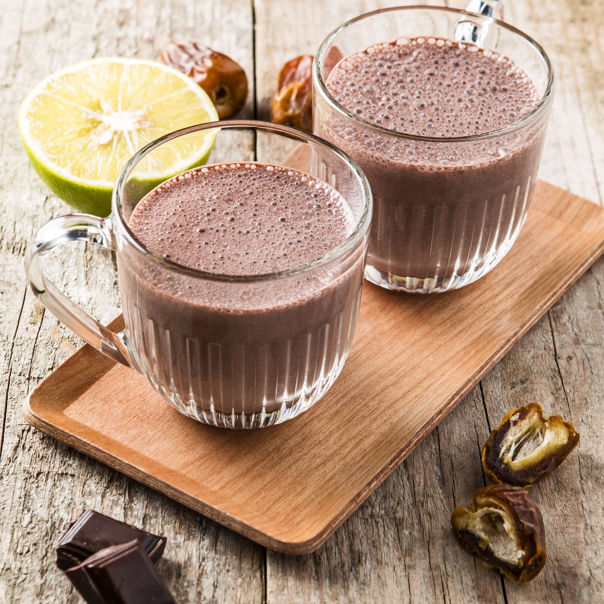 Schokoladen-Milchshake mit Datteln und Bergamotte - Rezepte undefined | Tefal
