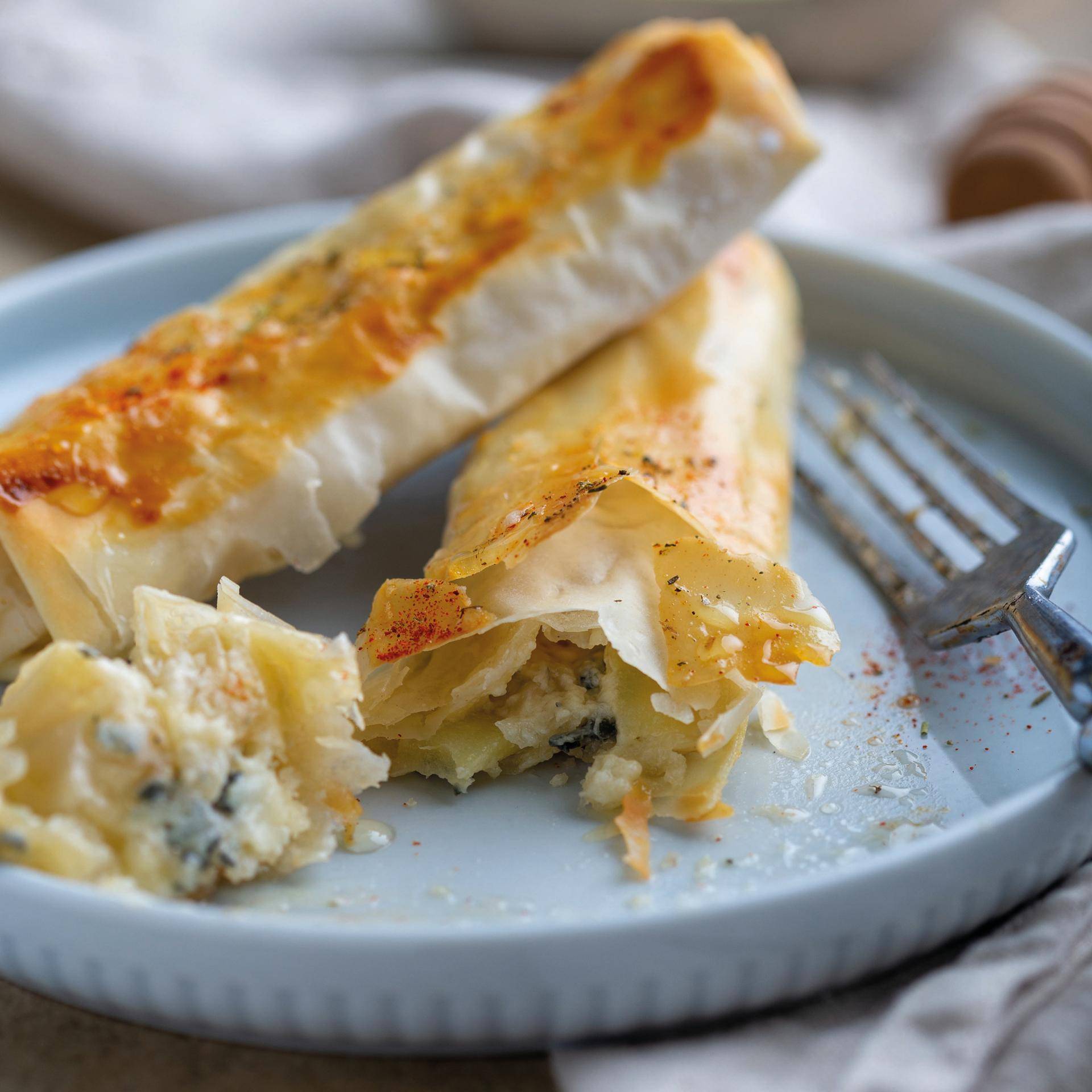 Filo-Zigarren mit Feta - Rezepte Dual EasyFry&Grill | Tefal