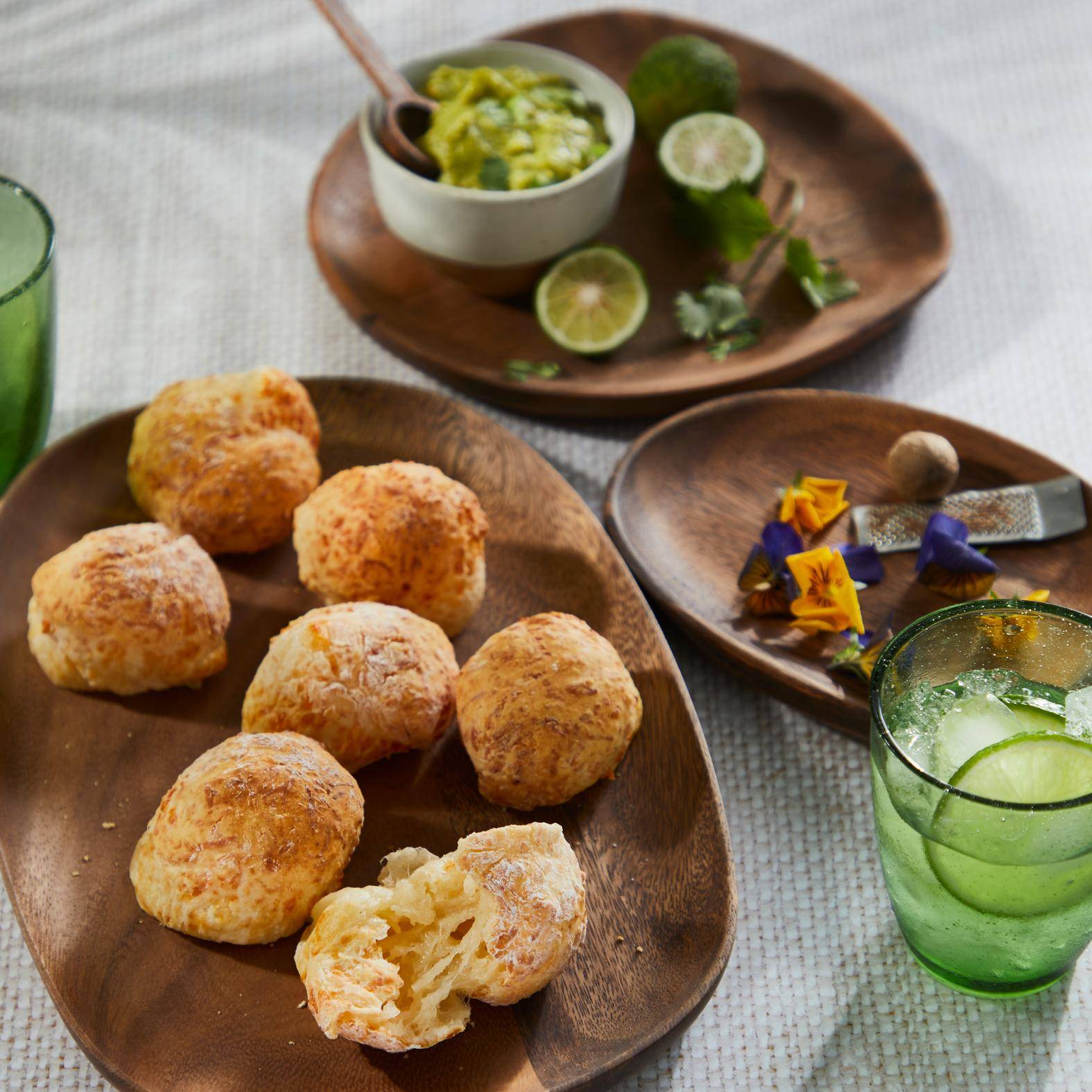 Brasilianische Käsebällchen (Pão de queijo) - Rezepte EASY FRY & GRILL 2 in 1 MECHANICAL | Tefal