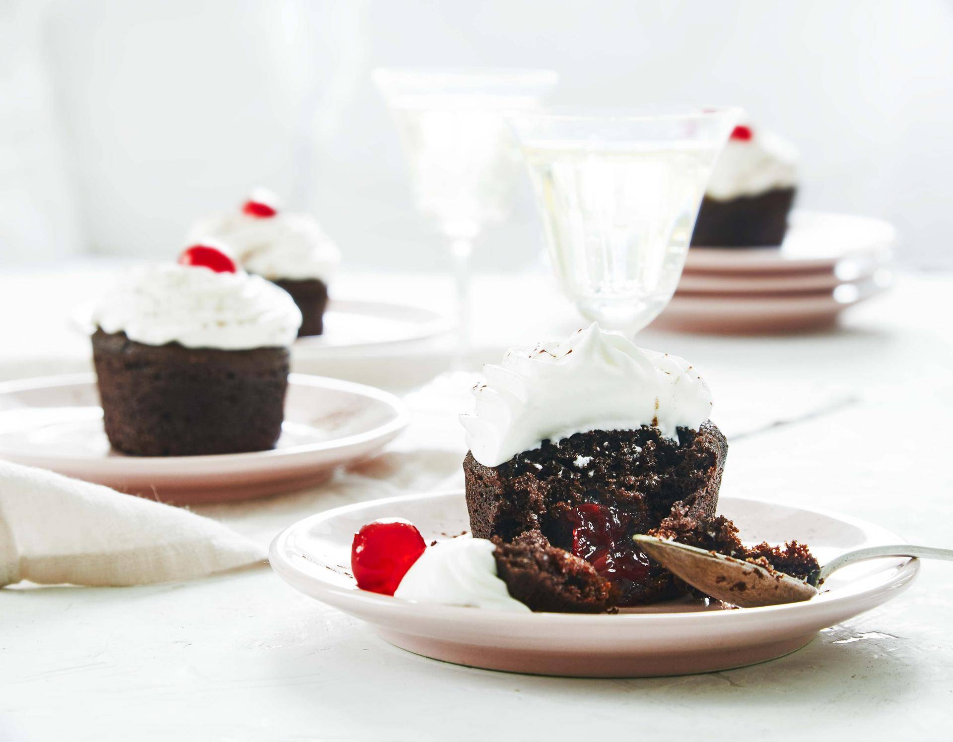 Schokoladen-Kirschküchlein mit geschmolzener Mitte - Rezepte Cake Factory | Tefal