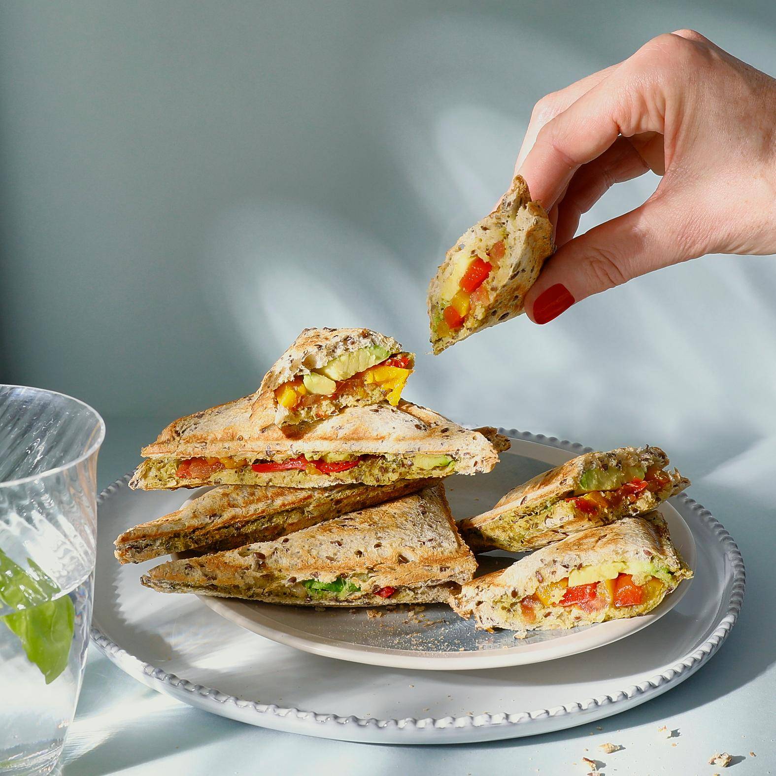 Dreieckiges getoastetes Gemüsesandwich - Rezepte Snack Collection MECHANICAL | Tefal