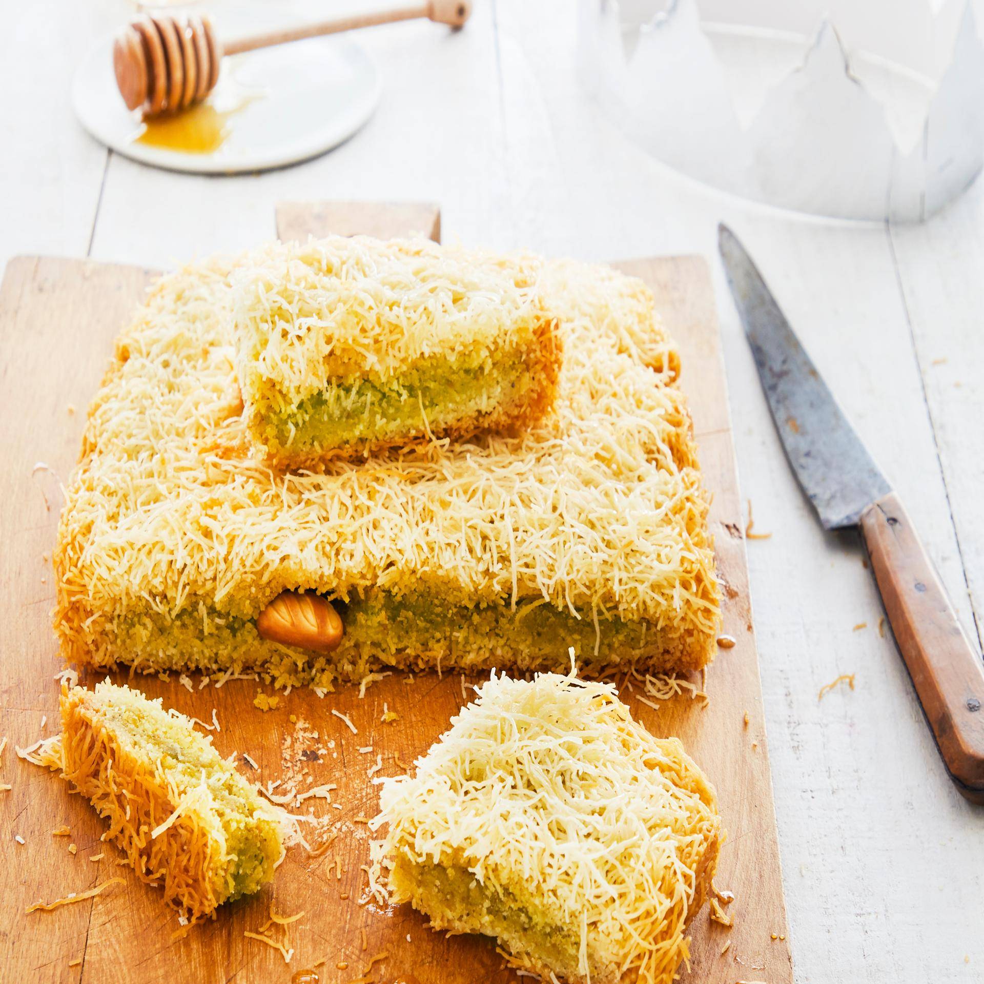 Orientalischer Kuchen mit Mandeln und Pistazien - Rezepte Cake Factory | Tefal