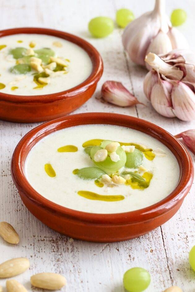 Milde andalusische Gazpacho mit Mandeln und Knoblauch - Rezepte Blend up | Tefal
