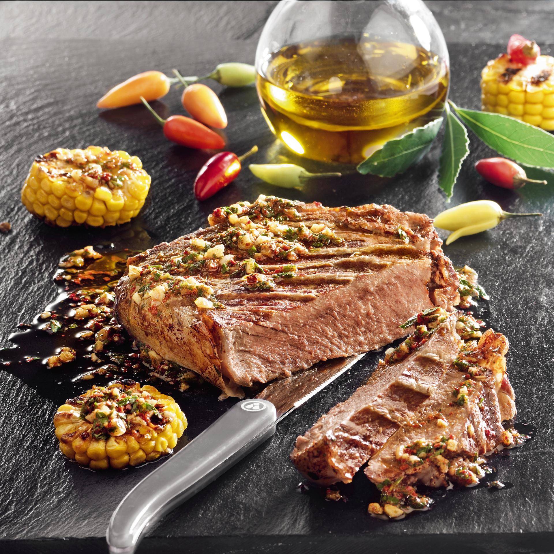 Gegrillte Entrecôtes mit Chimichurri - Rezepte OptiGrill | Tefal