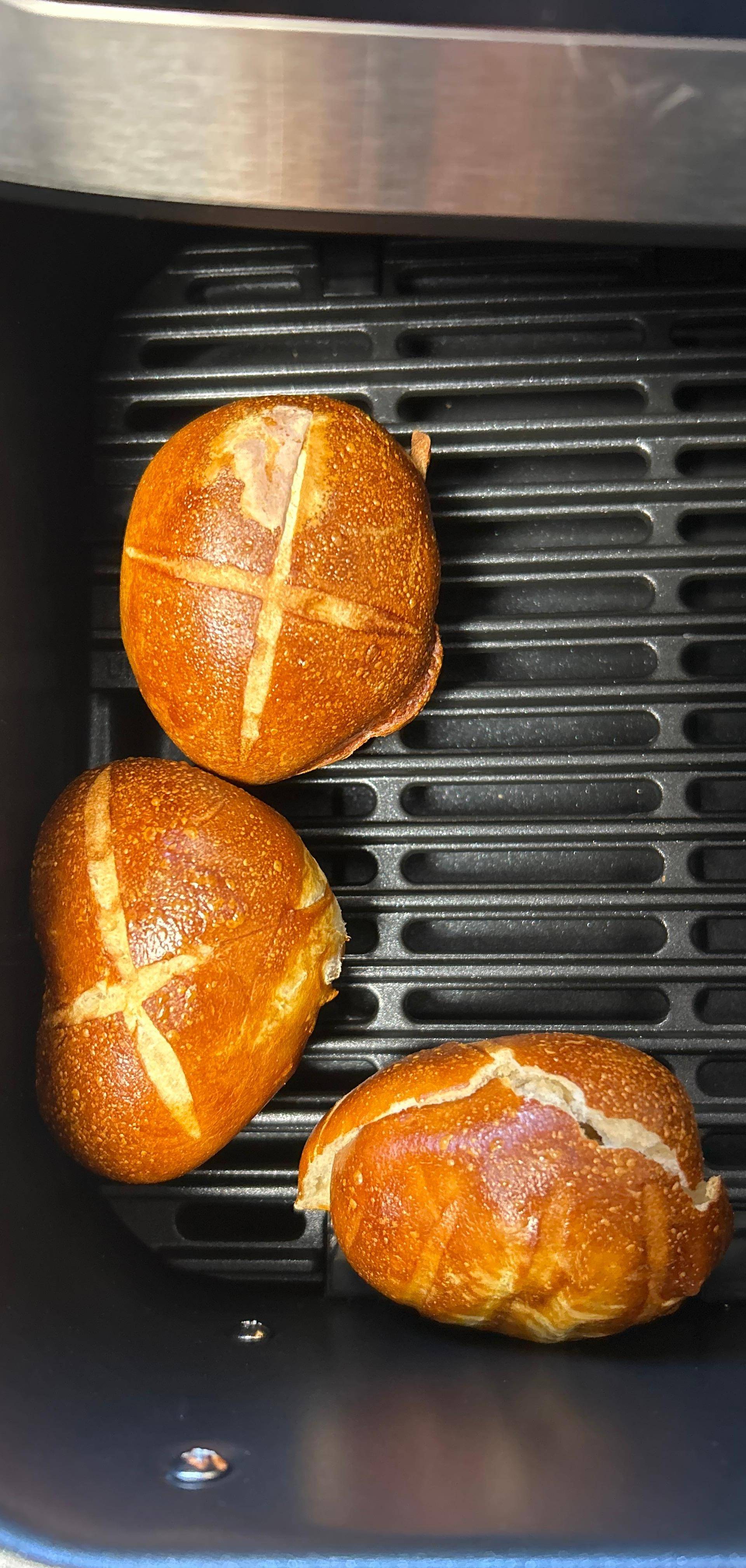 Laugengebäck - Rezepte Dual EasyFry&Grill | Tefal