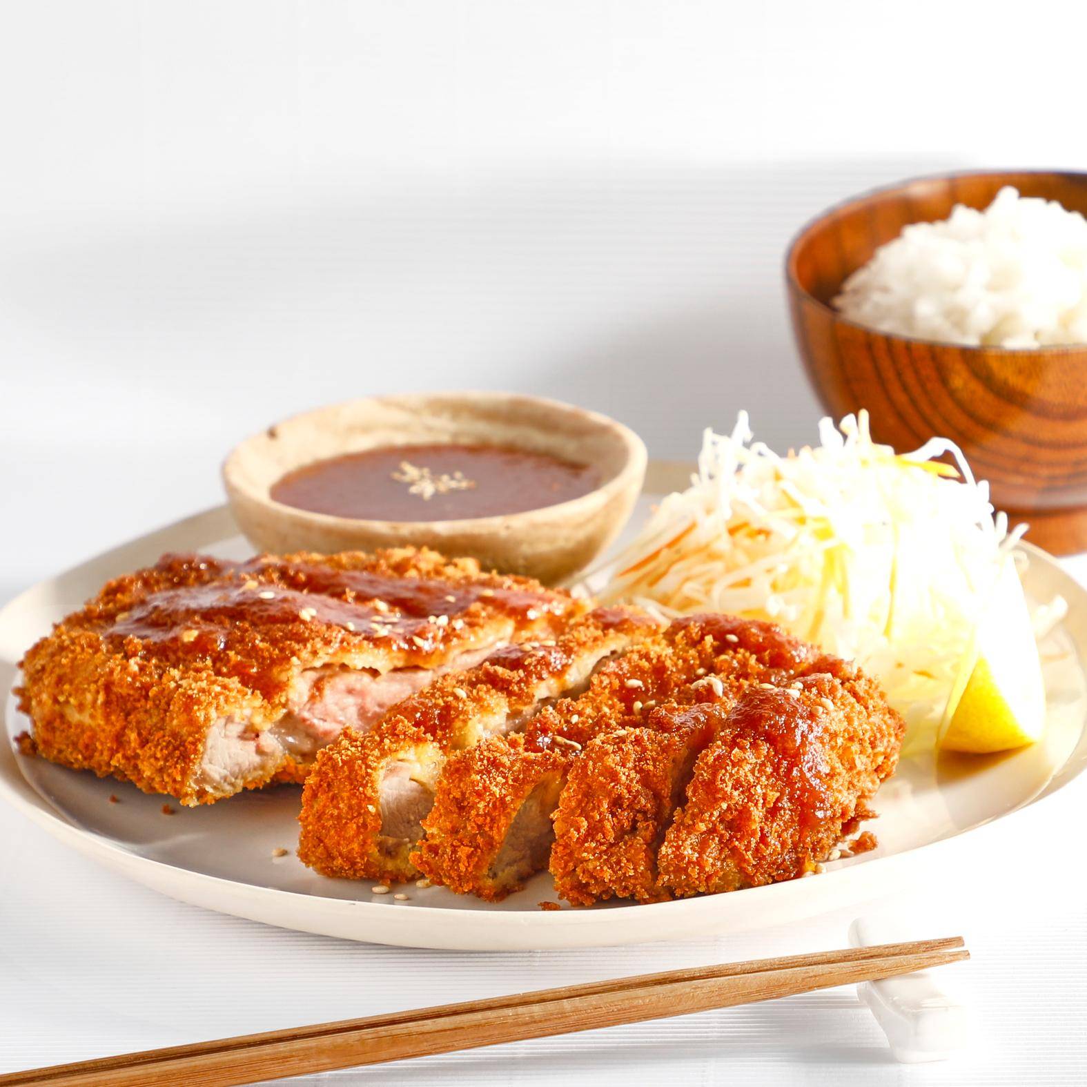 Tonkatsu (japanisches paniertes Schweinefleisch) - Rezepte Pfannen & Töpfe | Tefal