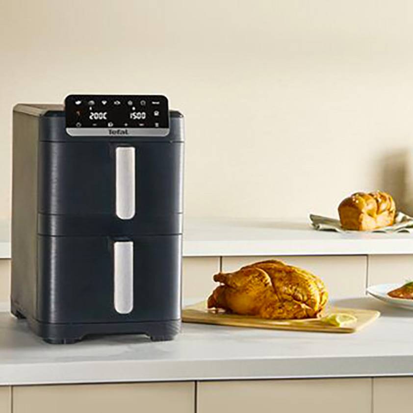 WM-Deal: Easy Fry Crispy Stack - Mit GRATIS Tipp-Kick-Spiel im Wert von 44,90 €